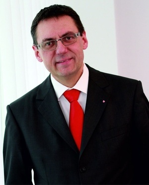 Vorstandsvorsitzender der Sparkasse Allgäu Manfred Hegedüs